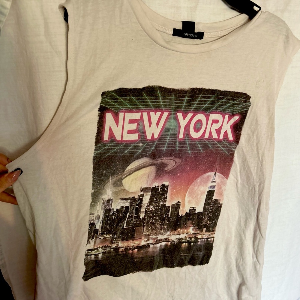 Forever 21 2000’s New York Sleeveless Tank